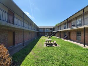 Grahamcrest Apartments-Multifamily Investment